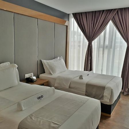 Wiwo Hotel Бинтулу Экстерьер фото