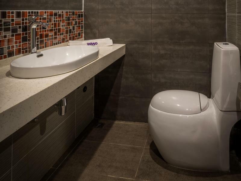 Wiwo Hotel Бинтулу Экстерьер фото